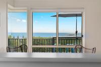 48 Rumbelow St - BYO Linen - Sea Views - Family Friendly - B&B Encounter Bay