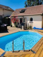 Guest House proche Disneyland Paris Réouverture Piscine fin avril - B&B Dampmart