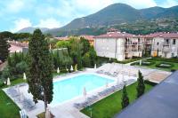 GARDA BLUE HOME on the lake - pool, solarium and garage - B&B Toscolano-Maderno