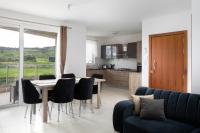 B&B San Pawl il-Baħar - Modern & Spacious 2BR Apartment with Country Views - Close to Xemxija Bay - Bed and Breakfast San Pawl il-Baħar