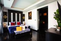 Villa mit 4 Schlafzimmern und eigenem Pool und Garten