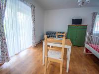 Zier Apartman - Ferienwohnung Balatonszemes