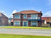 Shoreside Villa, by the Golf Course - B&B Bridlington