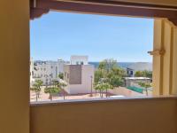 Apartamento de 2 dormitorios con terraza