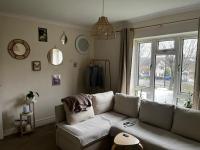 B&B Loughton - Single room in shared flat Valley Hill, Loughton - Bed and Breakfast Loughton