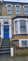 1 Bedroom Flat 27 Mins to London Victoria - Bed and Breakfast