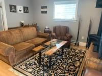 B&B Salmon Arm - Sweetest Suite Downtown - Bed and Breakfast Salmon Arm