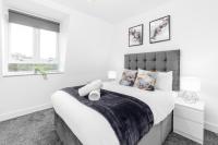 B&B Birmingham - Stylish 2 Bedroom Apartment - Balcony - Secure Parking - Top Rated - 5MC - Bed and Breakfast Birmingham