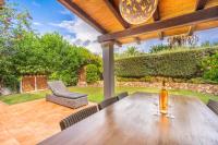 Splendida Villa a Notteri, Spiaggia di Porto Giunco - B&B