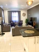 B&B Summerstrand - Modern apartment, a home away from home right next to the beachfront - Bed and Breakfast Summerstrand