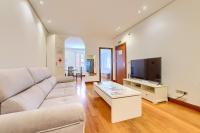 Ayuntamiento Cerca del Casco Viejo & Parking - Bed and Breakfast Bilbao