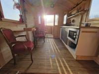 Roulotte La Maison Des Trois Grands - Bed and Breakfast