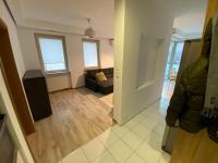 Spacious apartment, Metro Gdańsk, Zoliborz - B&B Warsaw