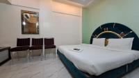 B&B Mumbai - Hotel Lokhandwala residency - Bed and Breakfast Mumbai