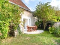 Maison de plain-pied, cour et jardin privé, proche sites touristiques, idéale familles ou amis - FR-1-381-480 - Chambres d'hôtes Chédigny