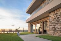 Sweet Sunshine Villa, Majestic Countryside Vistas, By ThinkVilla - B&B Agiá