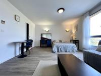 B&B Carcassonne - Zen studio ※ parking - piscine - Bed and Breakfast Carcassonne