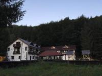 B&B Trăisteni - Conacul Dascalu - Bed and Breakfast Trăisteni