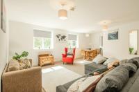 Spacious 3 Bedroom Flat In HEART Of City Centre - B&B