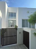 LUXURY 4 Bedroom Private Pool Villa at THE WAVE - B&B