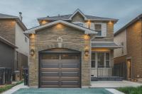 Classic & Luxury Private Detached Entire Home with Free WI-FI & T.V - B&B