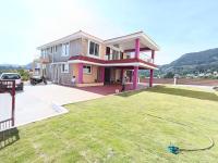 B&B Ooty - Green Villa Ooty by Lexstays - Bed and Breakfast Ooty