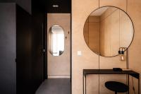 Studio met Queensize Bed