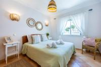 Apartment mit Balkon