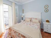 Cubo's Apartamento Gongora B - B&B
