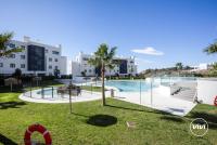 ViVi Homes - Deco Pool, Garden, Terrace & Beach - B&B Fuengirola