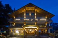 B&B Manali - The Whispering Inn Resort and Bar (An Exotic Vintage Beauty ) - Bed and Breakfast Manali