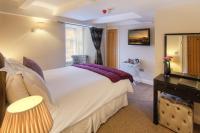 Room 1 - Standard King Ensuite with Shower