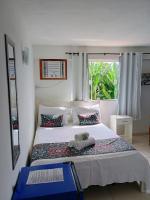 Vierbettzimmer mit Gartenblick