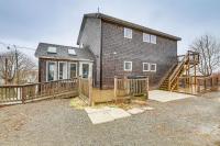 Cozy Maine Getaway Covered Deck, Walk to Beach! - B&B Lubec