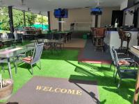 Oasis Apartments & Bar - Ferienwohnung Karon Beach