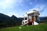 Garden villa with dam view