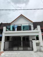 HOMESTAY DARULFALAH -Private Pool - B&B