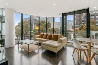 B&B Melbourne - 2-Bed Inner-City Pad Bright with Panoramic Views - Bed and Breakfast Melbourne