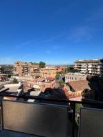 La Casa di Lucia - HOMY ROMA - B&B