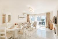 Calahonda Duplex 4 Balconies, Views, Fast WiFi - B&B Sitio de Calahonda