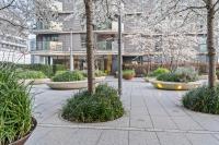 Elegant 2BR flat on 20th floor near many attractions - B&B Londra