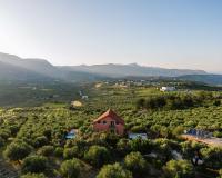 Myron Olive Villa Retreat - Bed and Breakfast Áyios Míron