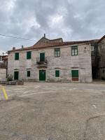 Beach House Tisno whit Sea View - Ferienwohnung Tisno