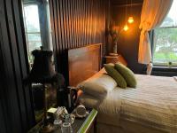Double Room with Shower