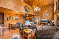 Lazy Bear - B&B Gatlinburg