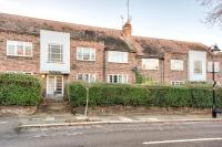 Charming Pitshanger Apartment - B&B