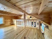 Charming Log Cabin with Loft on Lake James- Private Resort Amenities - B&B Marion