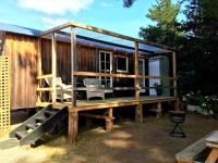 B&B South Bruny - Shepherds Hut Farmstay @ 3 Creeks Farm - Bed and Breakfast South Bruny