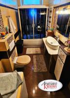 APARTAMENT KRESOWY parter 3 pokoje duża łazienka kabino-wanna SPA wi fi ekspres 2x smart tv antresola parking free plac zabaw pływalnia fala 5 minut - B&B Hrubieszów