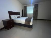 Khaya Mnandi Leisure Suites - B&B